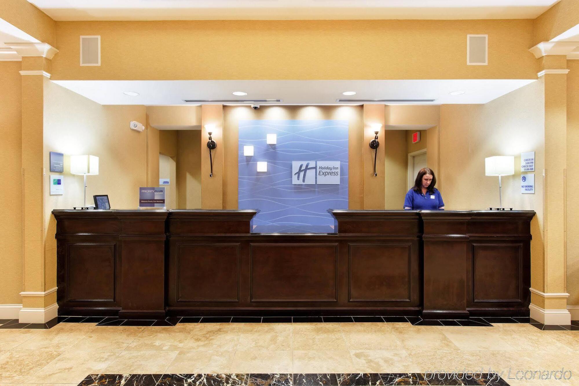 Holiday Inn Express Hotel & Suites Crestview South I-10 By Ihg Екстериор снимка