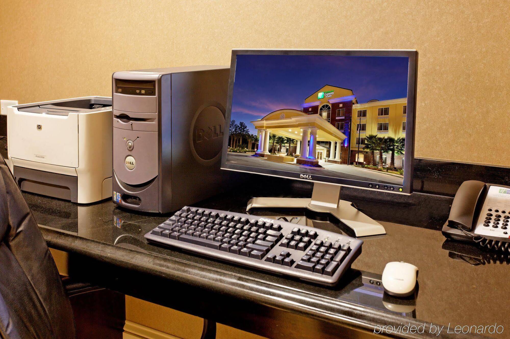 Holiday Inn Express Hotel & Suites Crestview South I-10 By Ihg Екстериор снимка